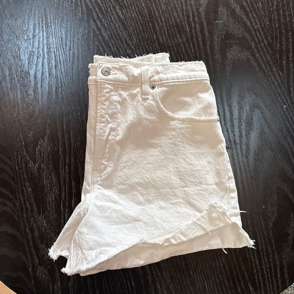 Abercrombie & Fitch Curve Love High Rise 4” Mom Short High Rise White Sz 32 (14) - Picture 8 of 10